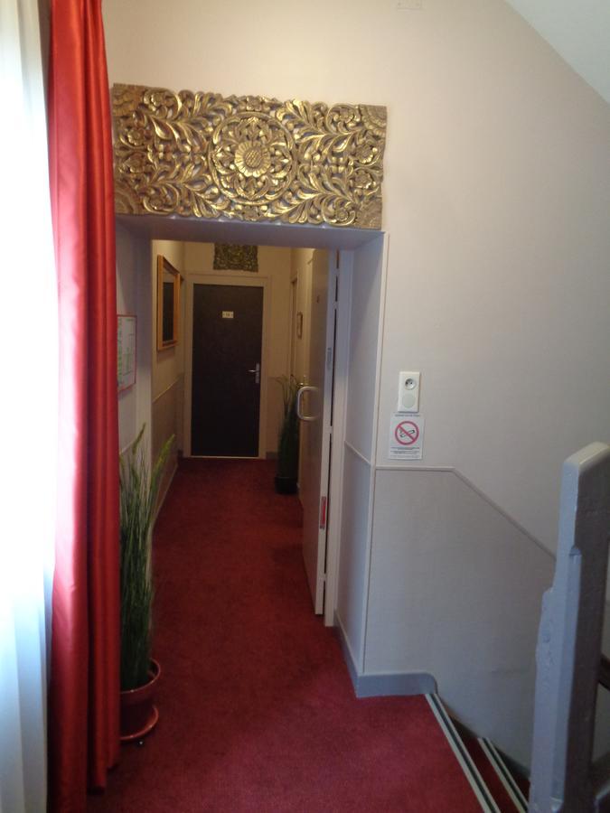 Hotel De Montaulbain Verdun-sur-Meuse Dış mekan fotoğraf